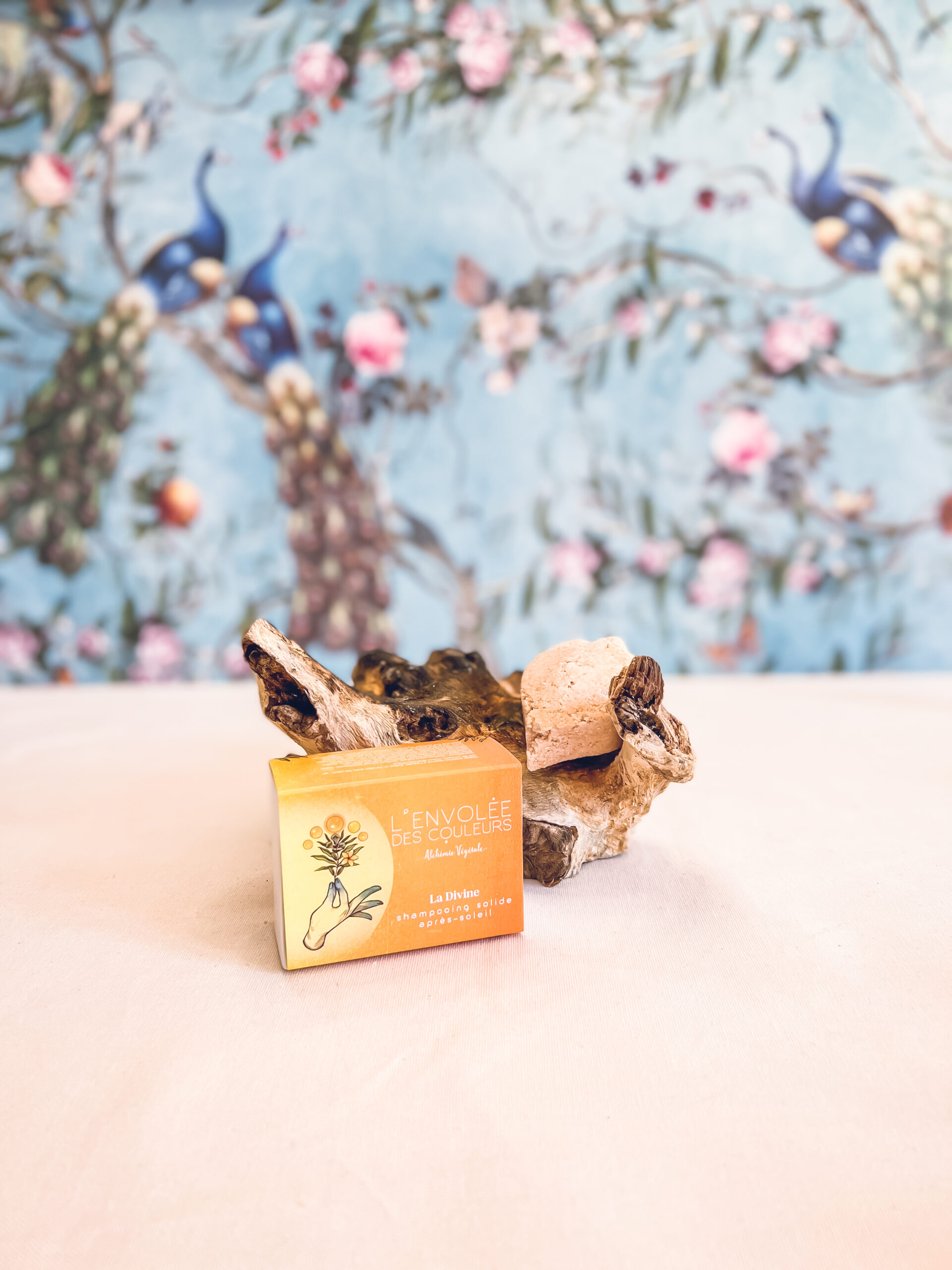 L'Envolée des couleurs La Divine shampoing solide – Image 2